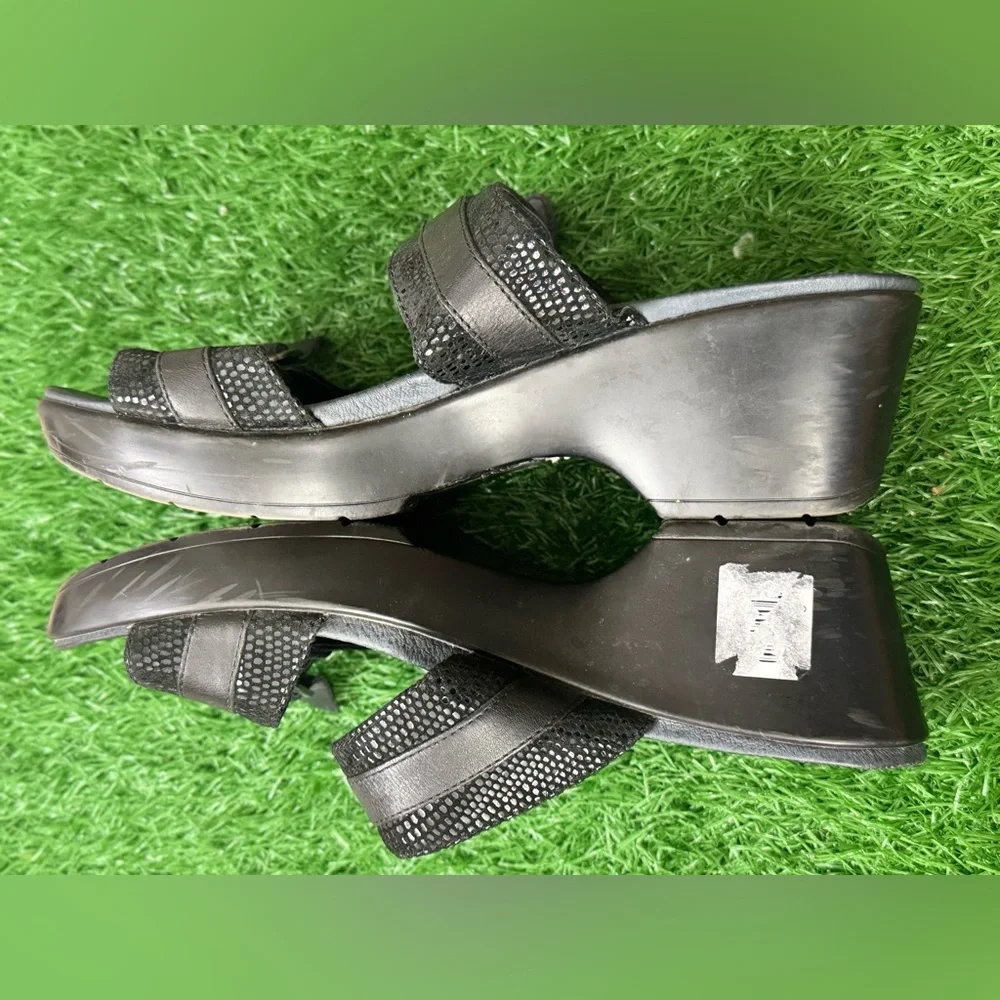 Dansko good preowned